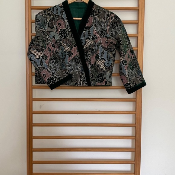 LEHANGA - Picture 3 of 5